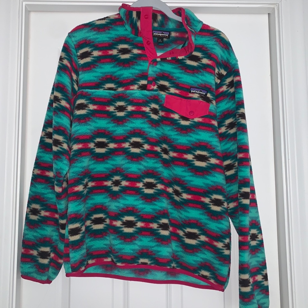 Patterned Patagonia pullover